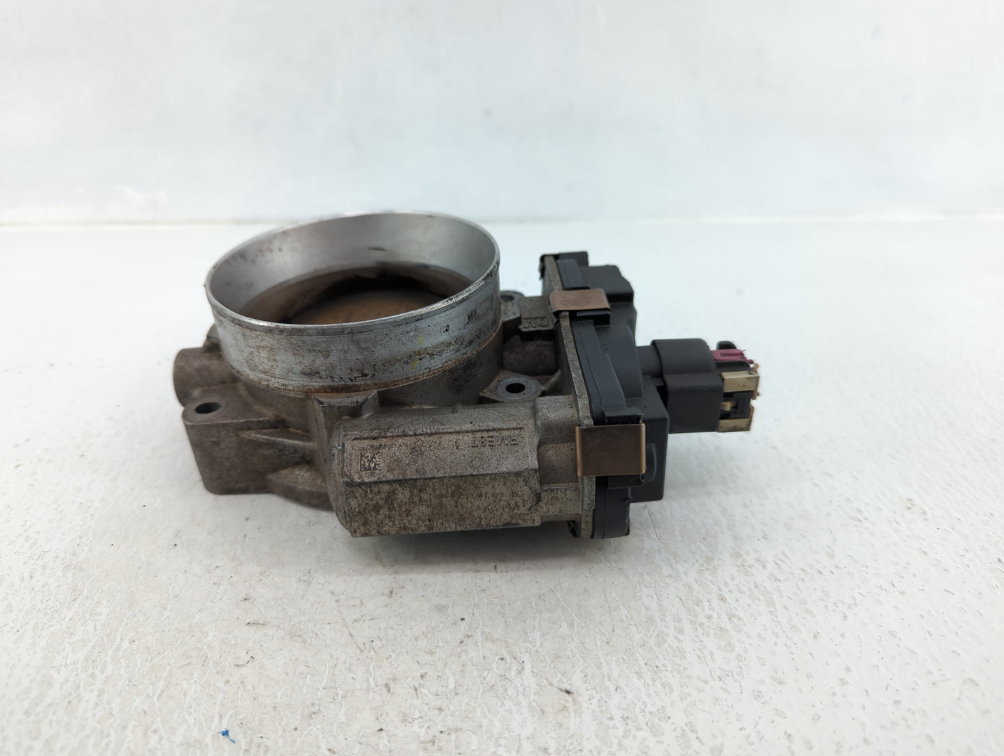 2009-2013 Chevrolet Silverado 1500 Throttle Body P/N:RME87 3C 9992 Fits Fits 2009 2010 2011 2012 2013 2014 2015 OEM Used Aut