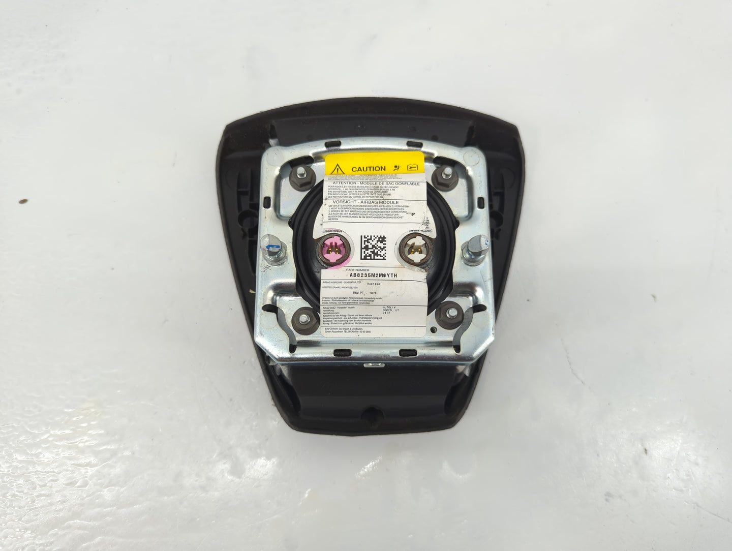 2011 Chevrolet Silverado 1500 Air Bag Driver Left Steering Wheel Mounted - Oemusedautoparts1.com