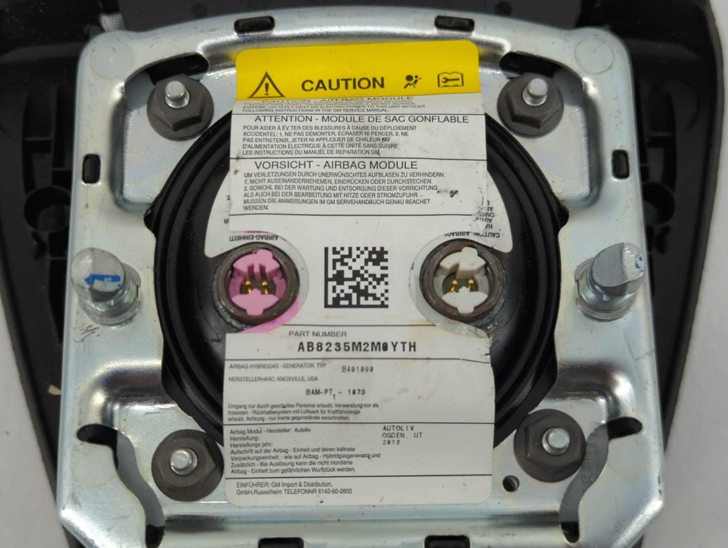 2011 Chevrolet Silverado 1500 Air Bag Driver Left Steering Wheel Mounted - Oemusedautoparts1.com