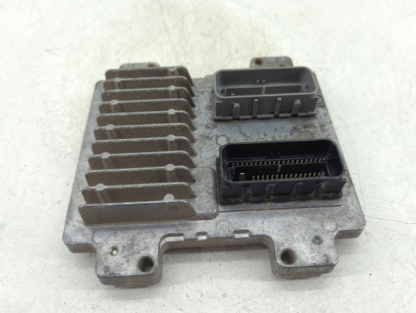 2010-2013 Chevrolet Silverado 1500 PCM Engine Control Computer ECU ECM PCU OEM Fits Fits 2010 2011 2012 2013 2014 OEM Used A