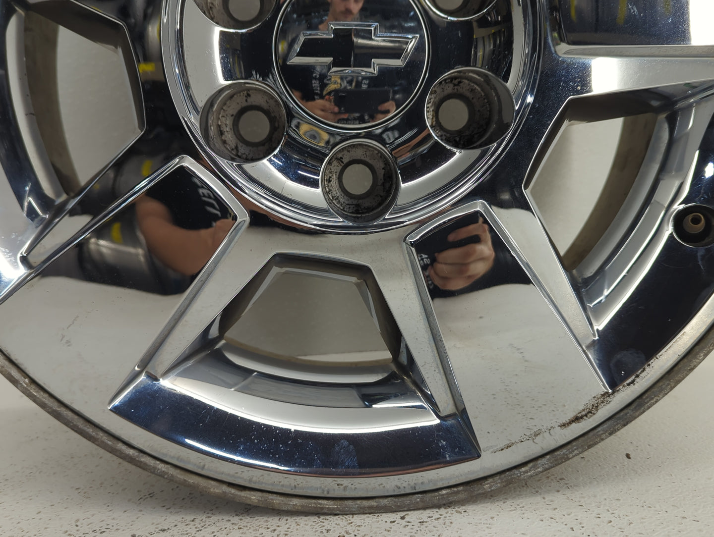 2009-2013 Chevrolet Silverado 1500 Oem Wheel Rim - Oemusedautoparts1.com