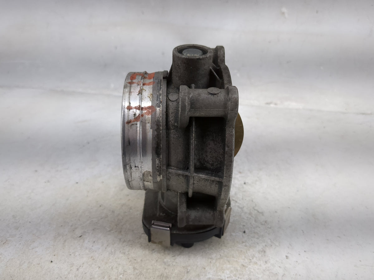 2011-2016 Chevrolet Silverado 2500 Throttle Body P/N:11070400526 RMA72-11 Fits Fits 2011 2012 2013 2014 2015 2016 OEM Used A