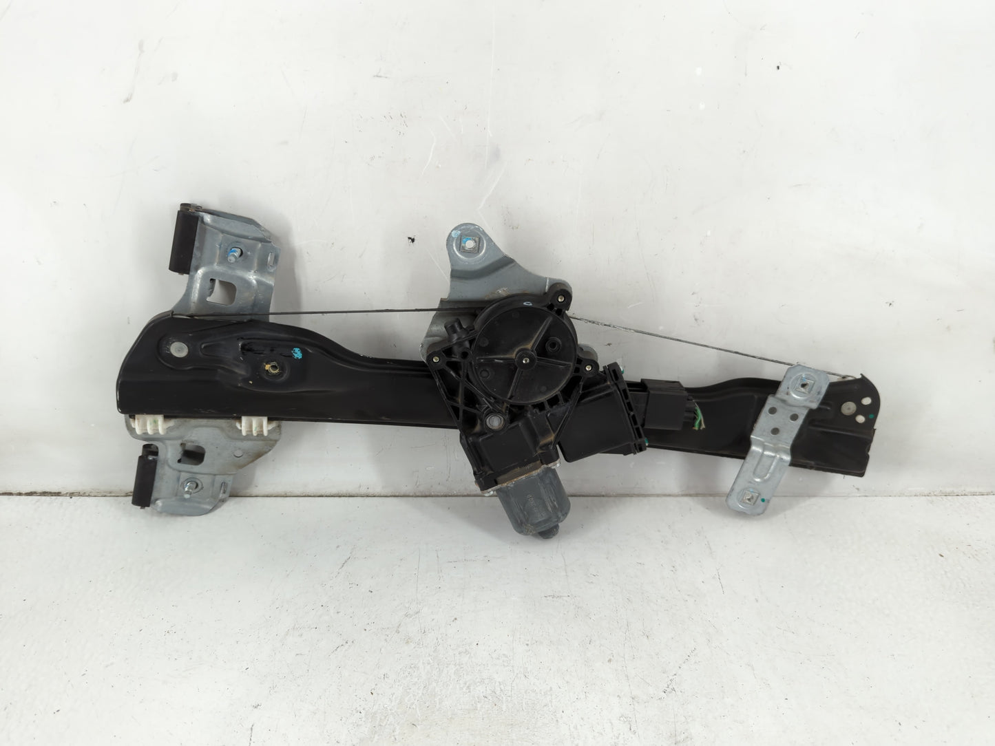 2012 Chevrolet Sonic Driver Left Front Window Regulator - Oemusedautoparts1.com