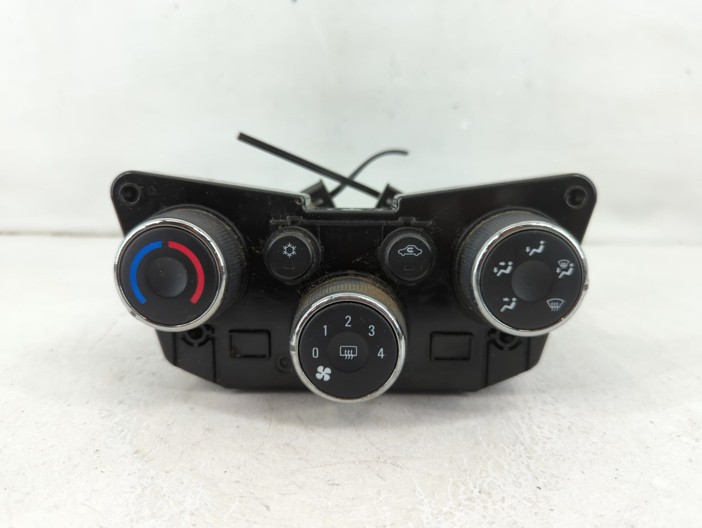 2012 Chevrolet Sonic Climate Control Module Temperature AC/Heater Replacement Fits OEM Used Auto Parts - Oemusedautoparts1.c