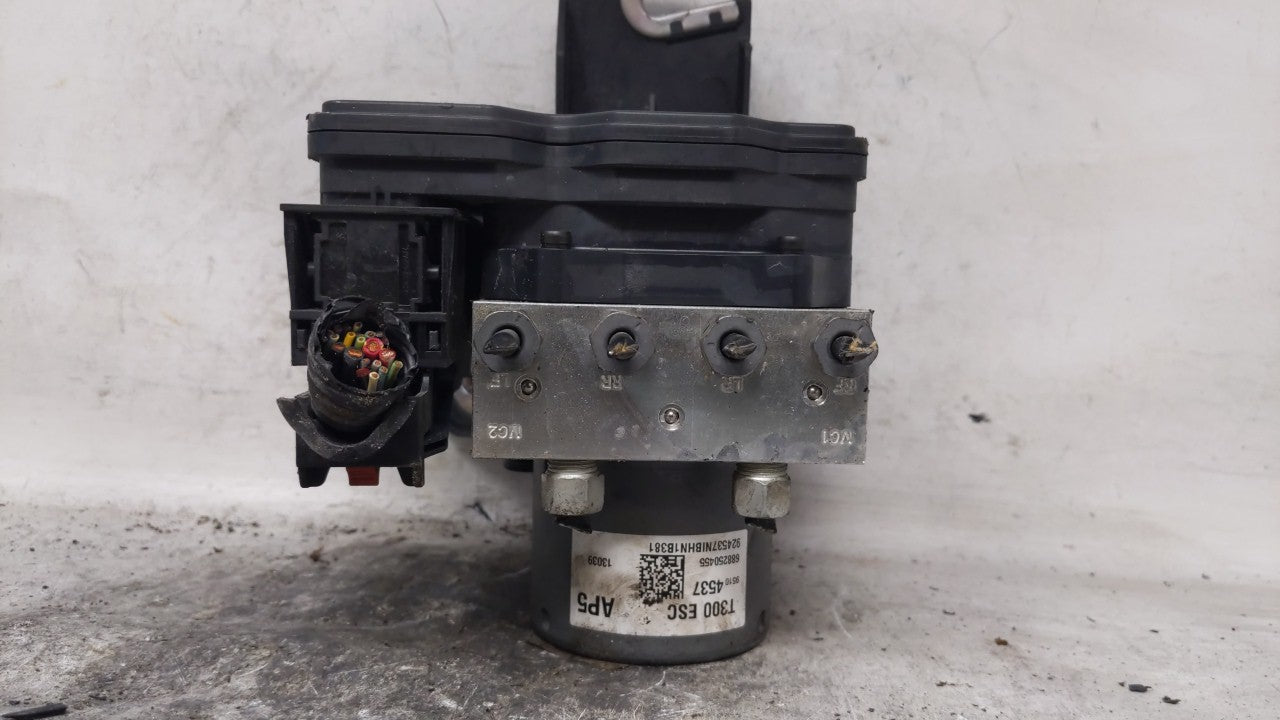 2012-2013 Chevrolet Sonic ABS Pump Control Module Replacement P/N:95104537 95173880 Fits Fits 2012 2013 OEM Used Auto Parts 