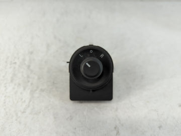 2012-2019 Chevrolet Sonic Master Power Window Switch Replacement Driver Side Left P/N:95460071 Fits OEM Used Auto Parts - Oe