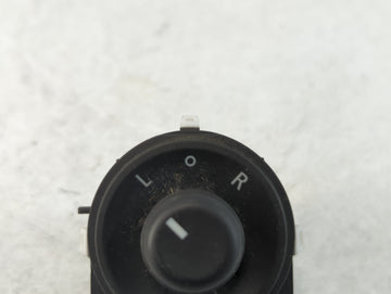 2012-2019 Chevrolet Sonic Master Power Window Switch Replacement Driver Side Left P/N:95460071 Fits OEM Used Auto Parts