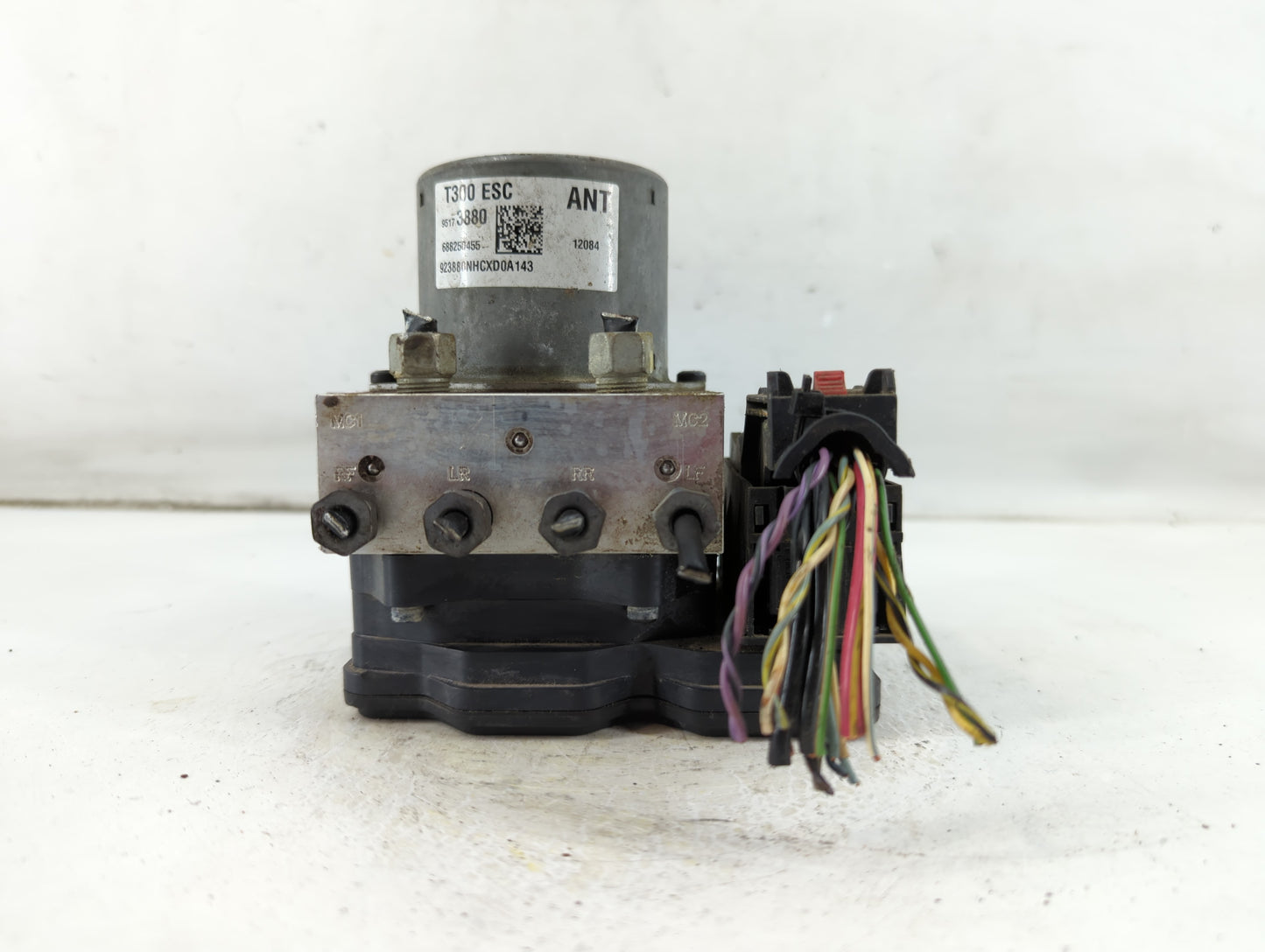 2012-2013 Chevrolet Sonic ABS Pump Control Module Replacement P/N:95173880 Fits Fits 2012 2013 OEM Used Auto Parts - Oemused