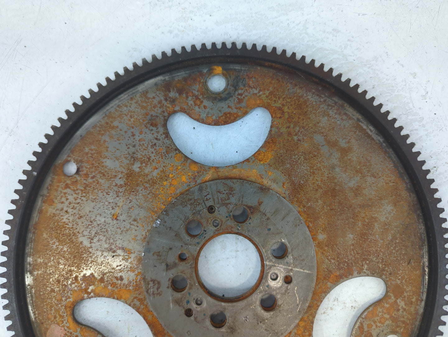 2012-2019 Chevrolet Sonic Transmission Flywheel Flexplate P/N:TU13612C Fits OEM Used Auto Parts - Oemusedautoparts1.com
