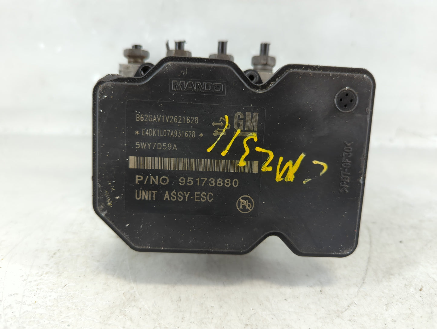 2012-2013 Chevrolet Sonic ABS Pump Control Module Replacement P/N:95173880 Fits Fits 2012 2013 OEM Used Auto Parts - Oemused