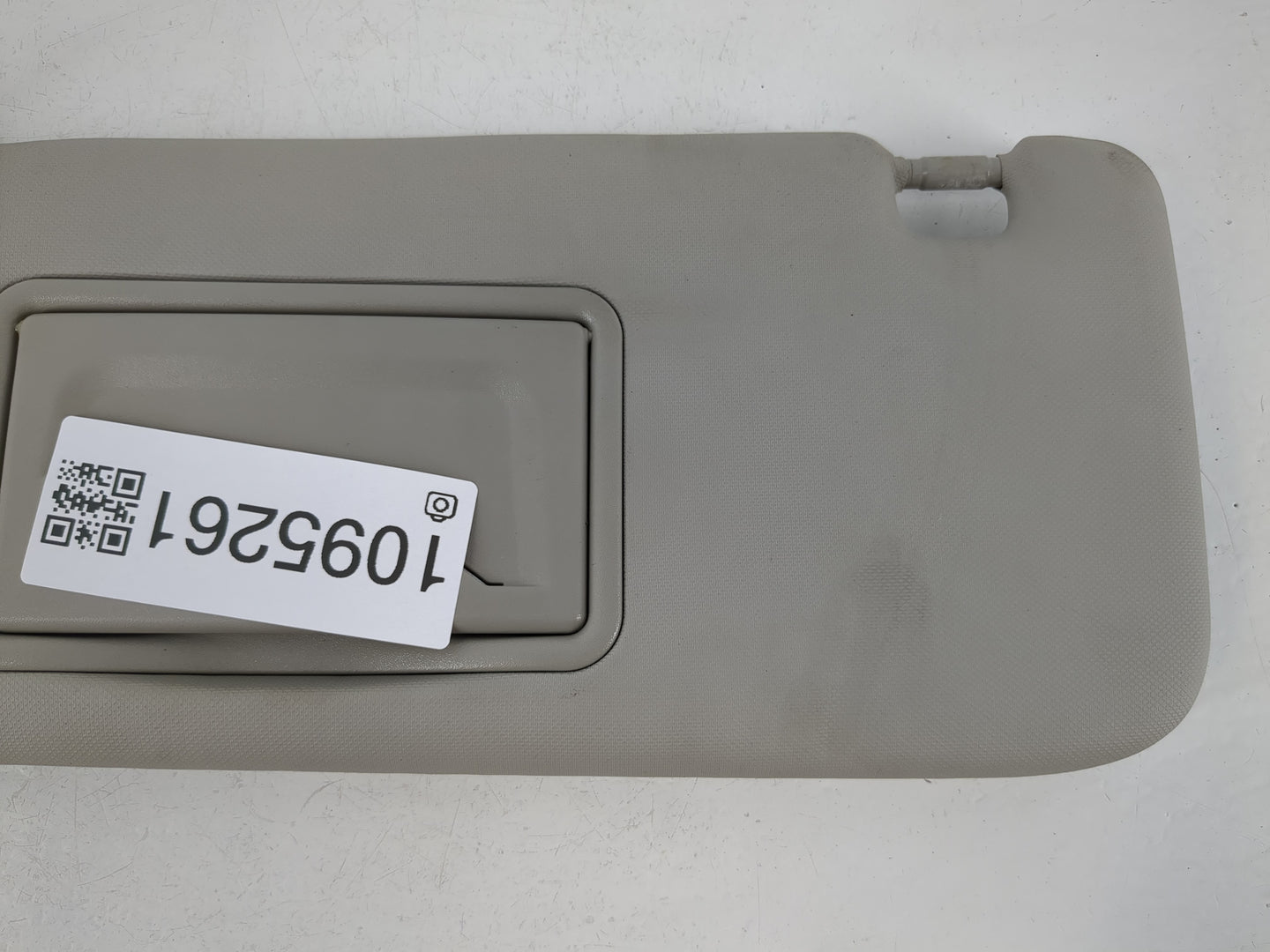 2012-2019 Chevrolet Sonic Sun Visor Shade Replacement Driver Left Mirror Fits Fits 2012 2013 2014 2015 2016 2017 2018 2019 O