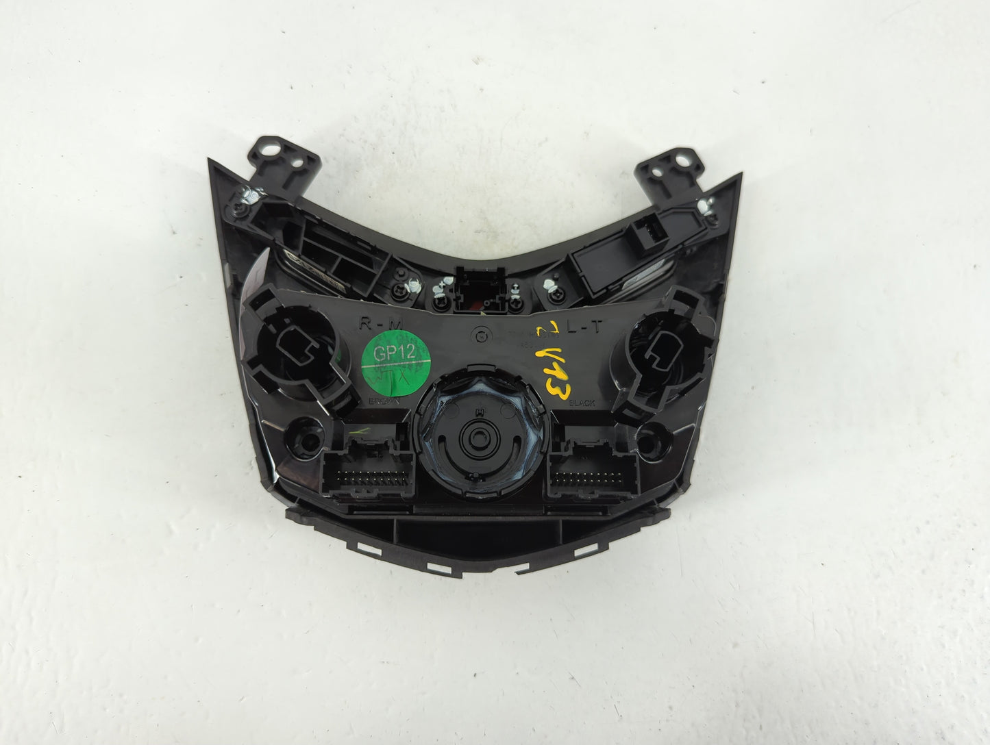 2012 Chevrolet Sonic Climate Control Module Temperature AC/Heater Replacement P/N:95466015 95466006, 95189629 Fits OEM Used 
