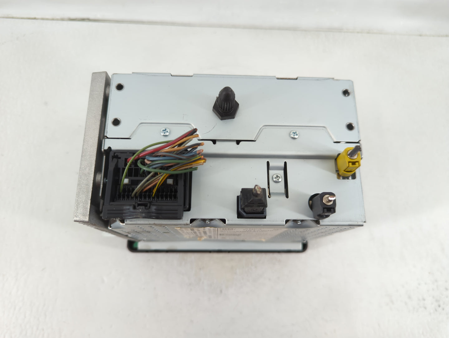 2012 Chevrolet Sonic Radio AM FM Cd Player Receiver Replacement P/N:95179057 Fits OEM Used Auto Parts - Oemusedautoparts1.co
