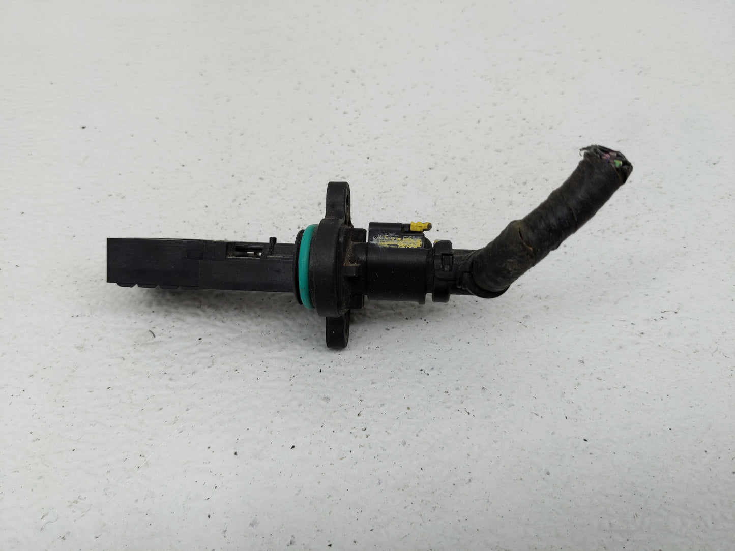 2012-2012 Chevrolet Sonic Mass Air Flow Meter Maf - Oemusedautoparts1.com