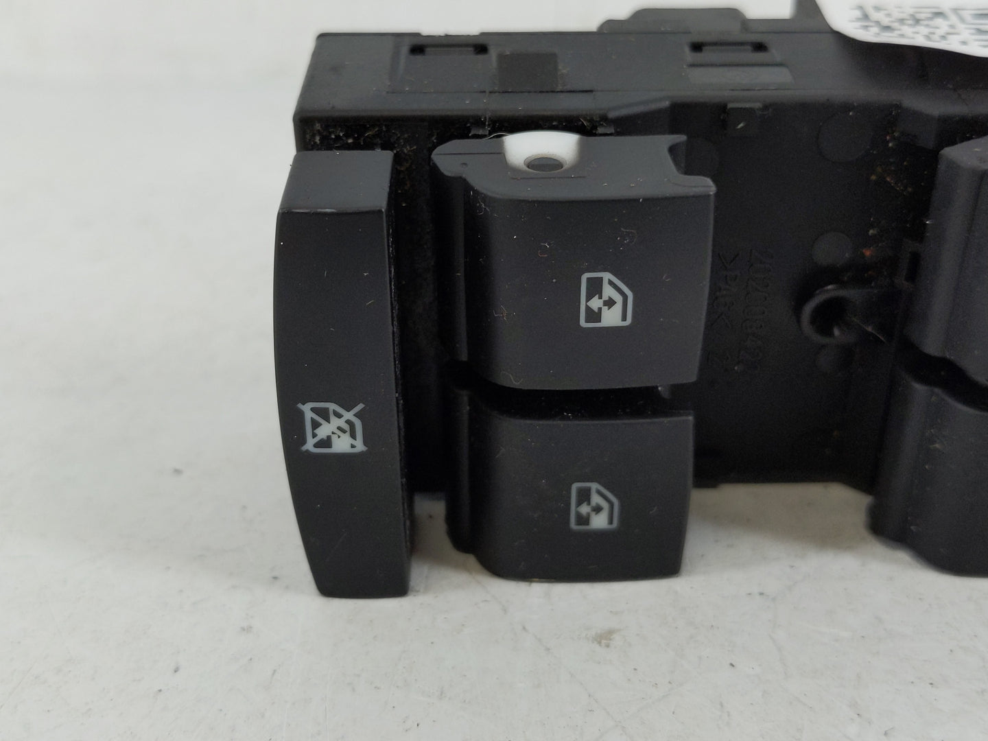 2012-2016 Chevrolet Sonic Master Power Window Switch Replacement Driver Side Left P/N:2020084222 Fits OEM Used Auto Parts - 