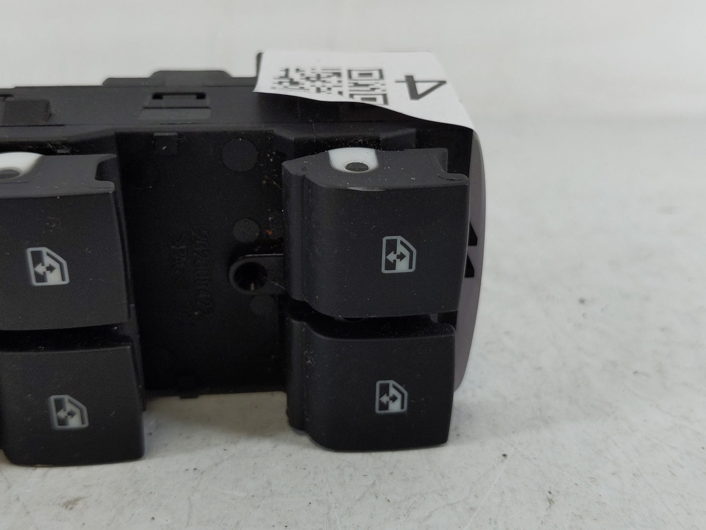 2012-2016 Chevrolet Sonic Master Power Window Switch Replacement Driver Side Left P/N:2020084222 Fits OEM Used Auto Parts - 