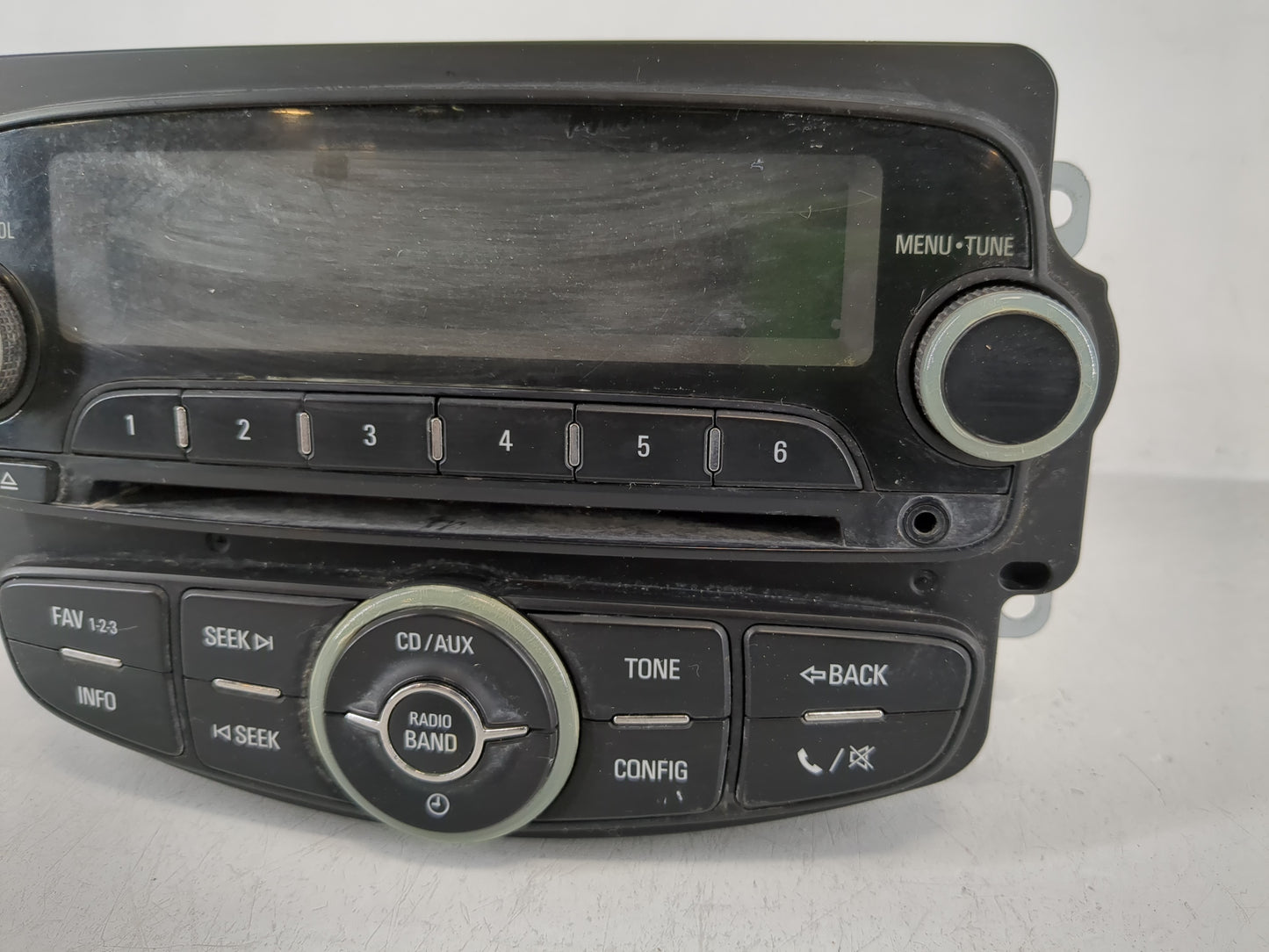 2012 Chevrolet Sonic Radio AM FM Cd Player Receiver Replacement Fits OEM Used Auto Parts - Oemusedautoparts1.com