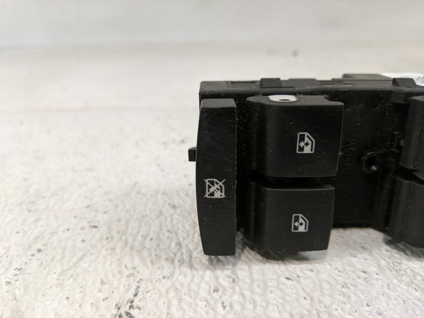 2012-2016 Chevrolet Sonic Master Power Window Switch Replacement Driver Side Left P/N:9546 0072 Fits Fits 2012 2013 2014 201