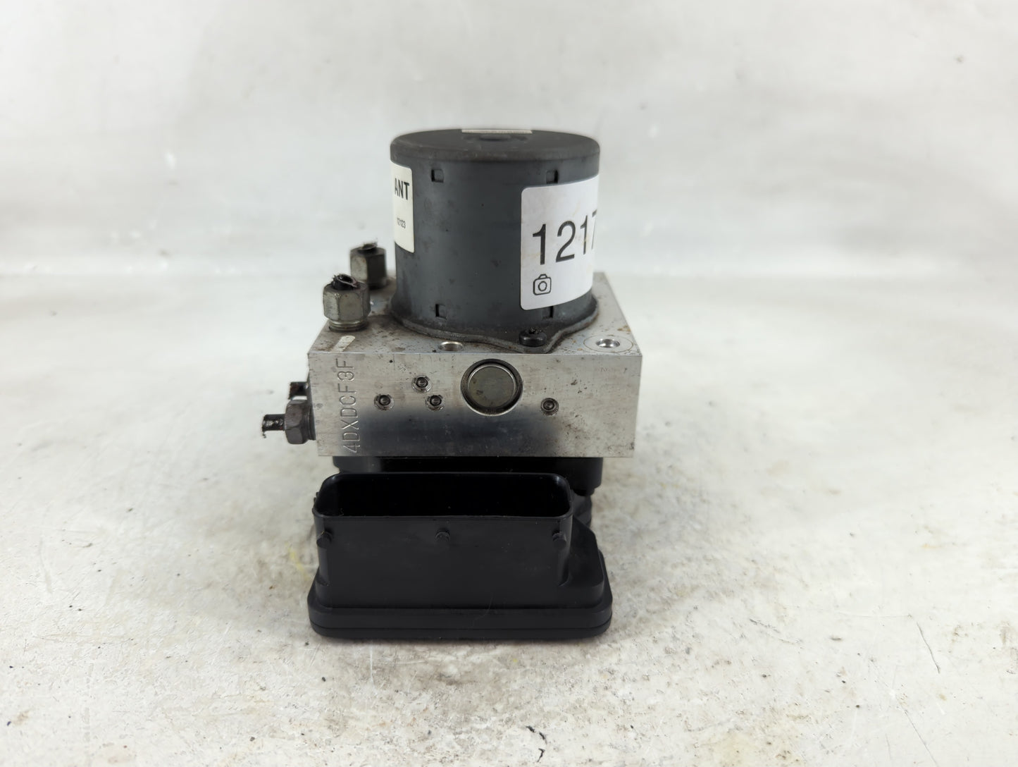 2012-2013 Chevrolet Sonic ABS Pump Control Module Replacement P/N:95173880 Fits Fits 2012 2013 OEM Used Auto Parts - Oemused