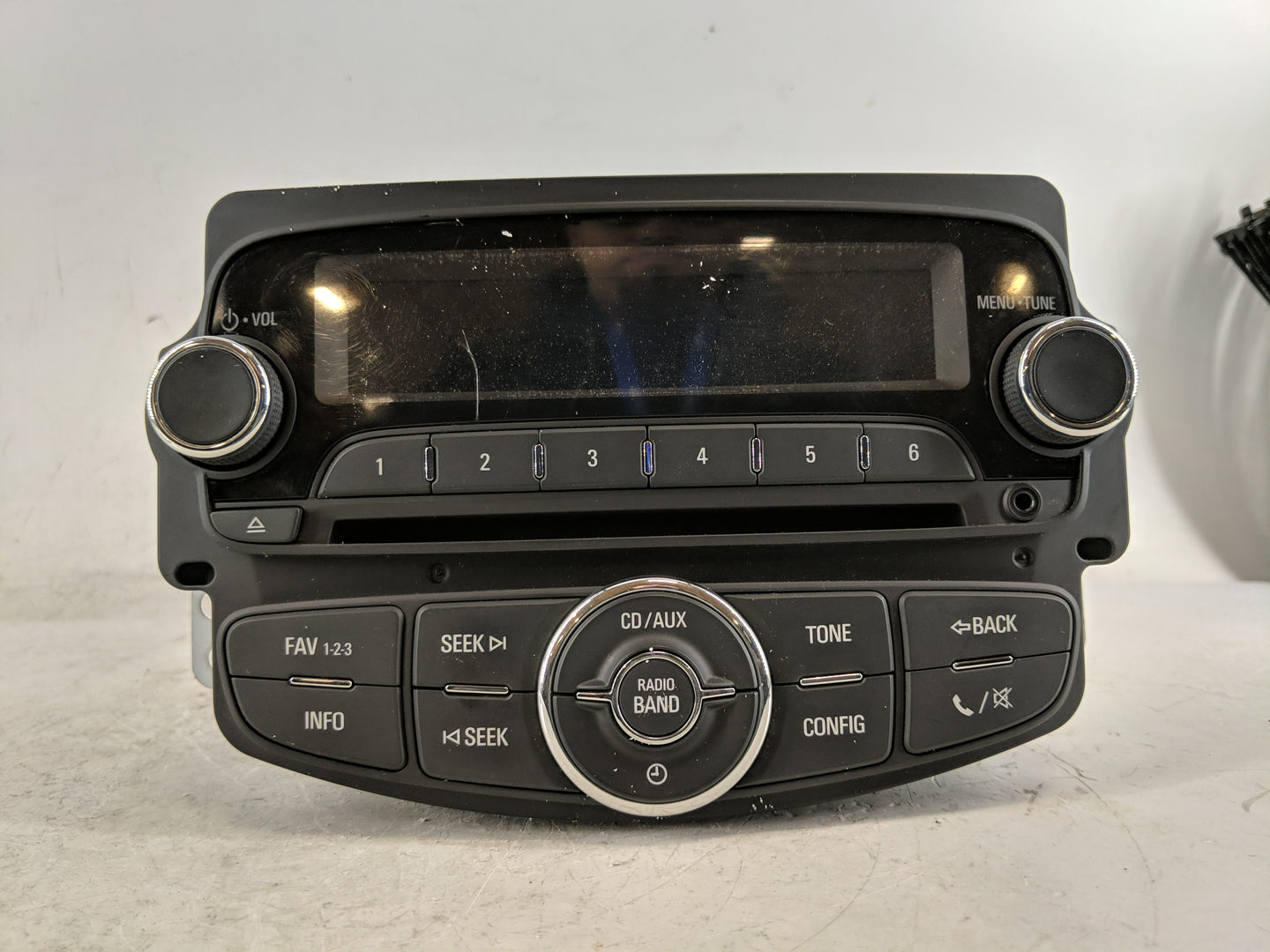 2012 Chevrolet Sonic Radio AM FM Cd Player Receiver Replacement P/N:95909138 Fits OEM Used Auto Parts - Oemusedautoparts1.co