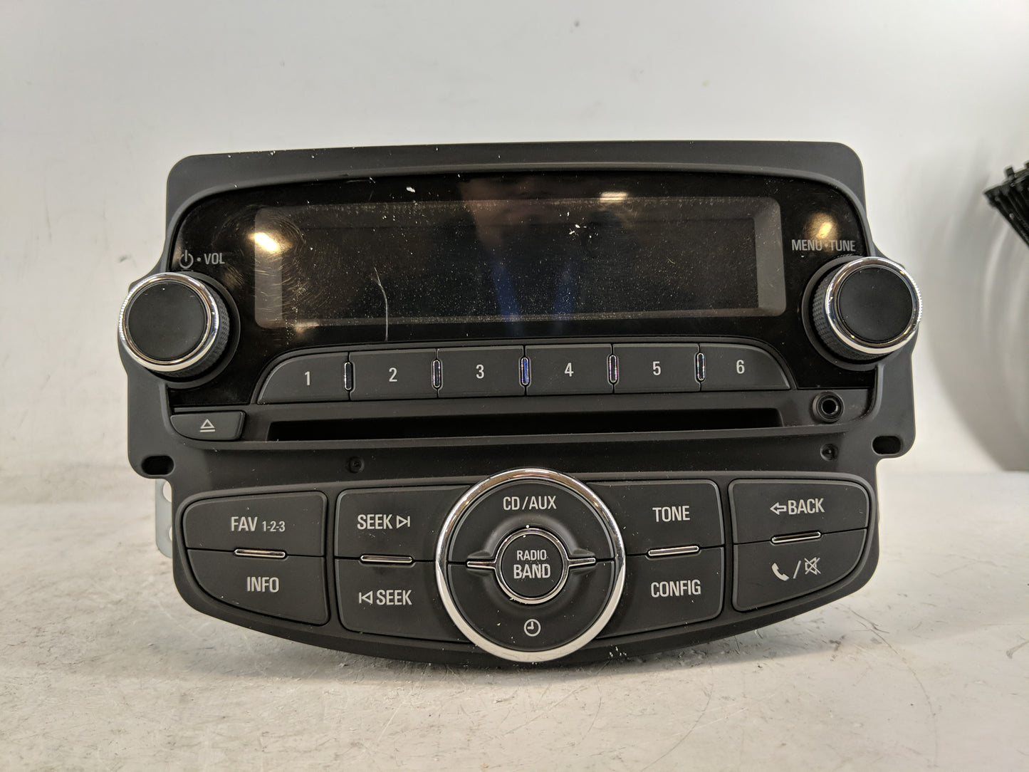2012 Chevrolet Sonic Radio AM FM Cd Player Receiver Replacement P/N:95909138 Fits OEM Used Auto Parts - Oemusedautoparts1.co