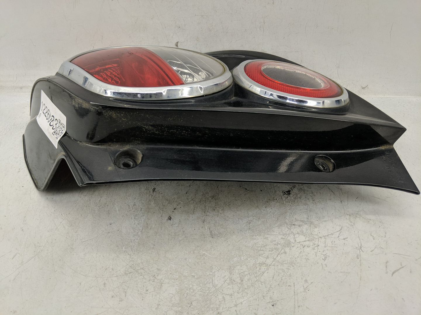 2012-2016 Chevrolet Sonic Tail Light Assembly Passenger Right OEM P/N:95470357 Fits Fits 2012 2013 2014 2015 2016 OEM Used A