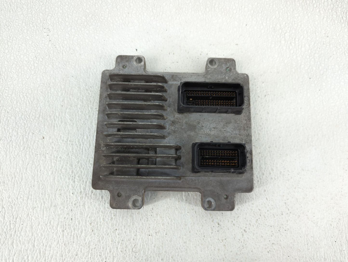 2012 Chevrolet Sonic PCM Engine Control Computer ECU ECM PCU OEM Fits Fits 2009 2010 2011 2013 2014 OEM Used Auto Parts - Oe