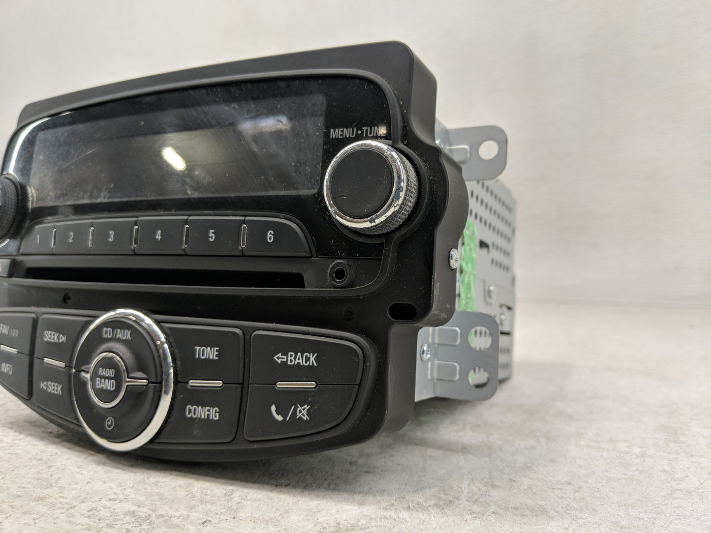 2012 Chevrolet Sonic Radio AM FM Cd Player Receiver Replacement P/N:95179057 Fits OEM Used Auto Parts - Oemusedautoparts1.co