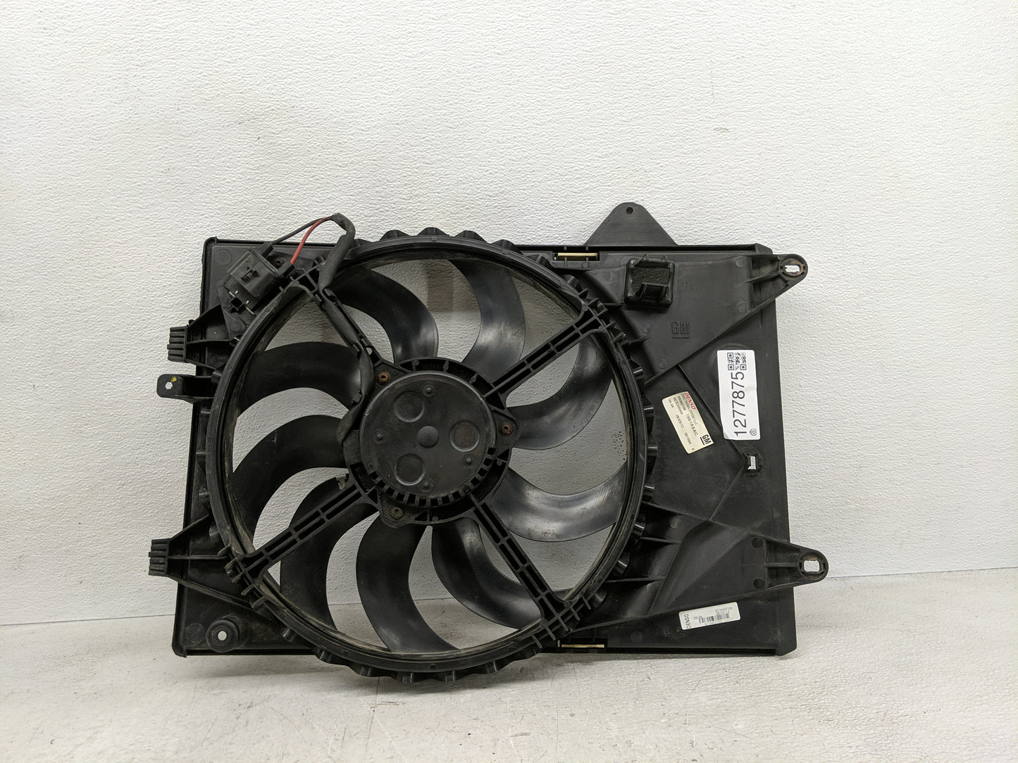 2012-2013 Chevrolet Sonic Electric Radiator Cooling Fan Motor Assembly P/N:8C3400100 Fits Fits 2012 2013 OEM Used Auto Parts