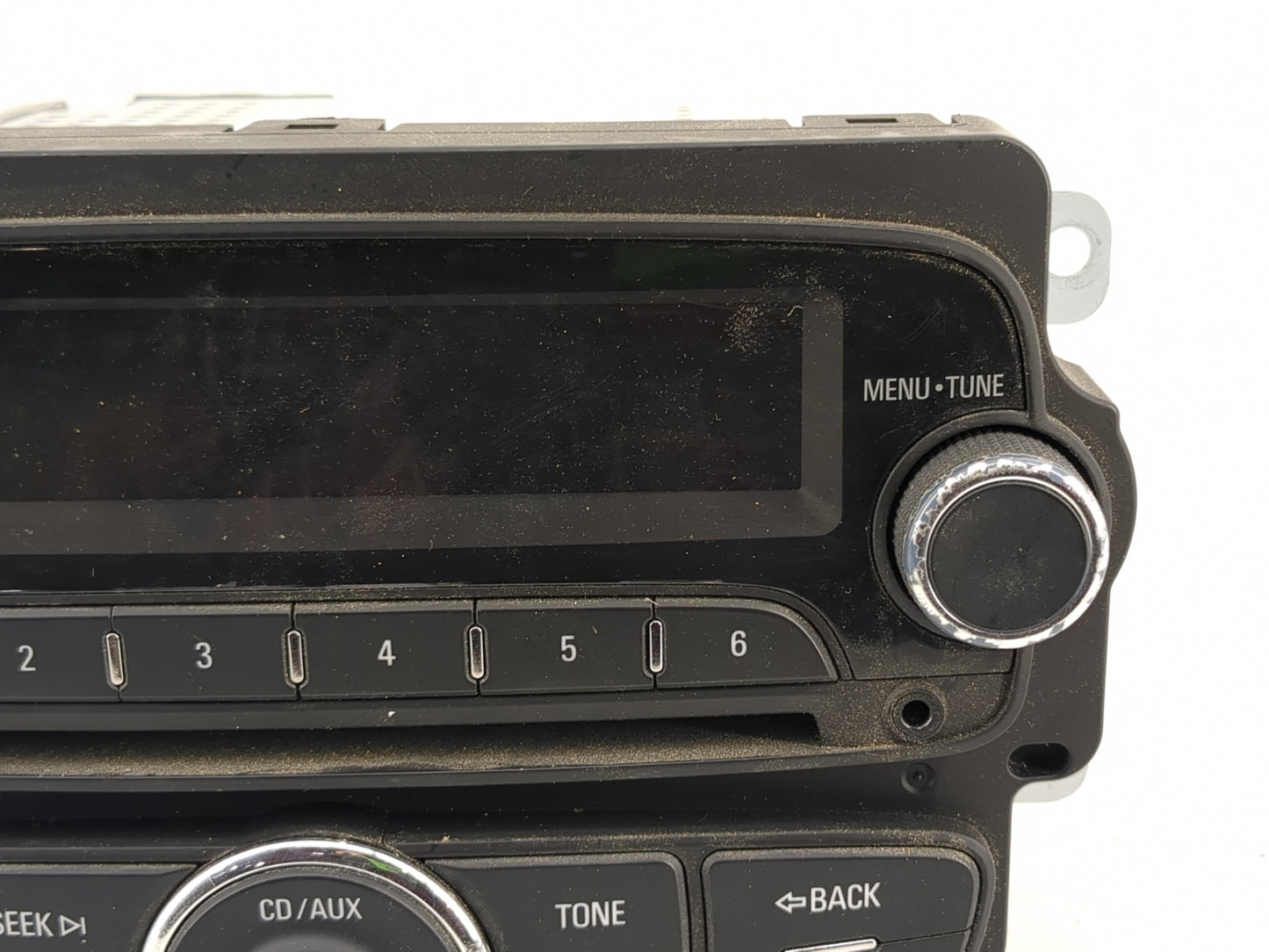 2012 Chevrolet Sonic Radio AM FM Cd Player Receiver Replacement P/N:811403062 95179057 Fits OEM Used Auto Parts - Oemusedaut