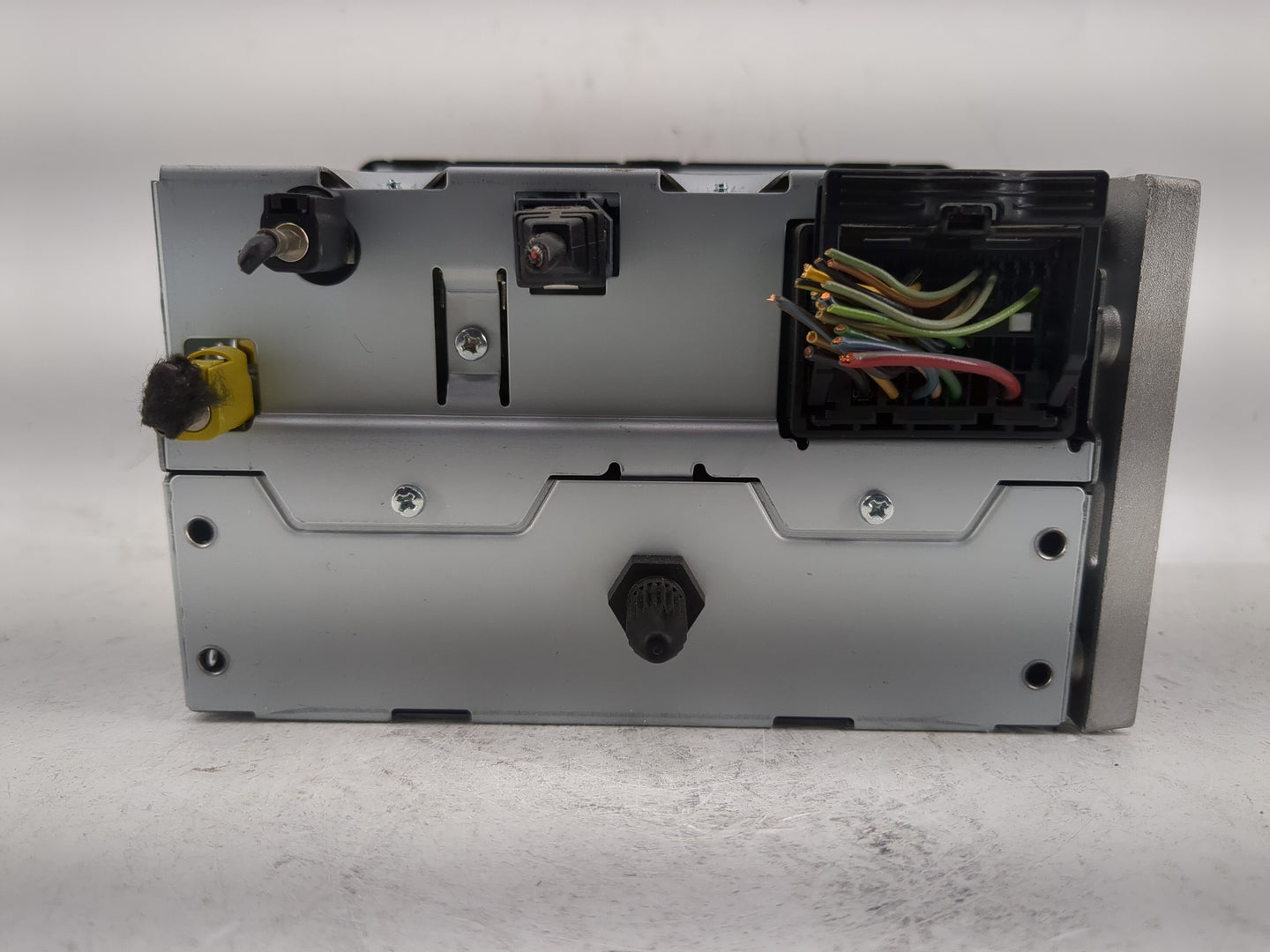2012 Chevrolet Sonic Radio AM FM Cd Player Receiver Replacement P/N:811403062 95179057 Fits OEM Used Auto Parts - Oemusedaut