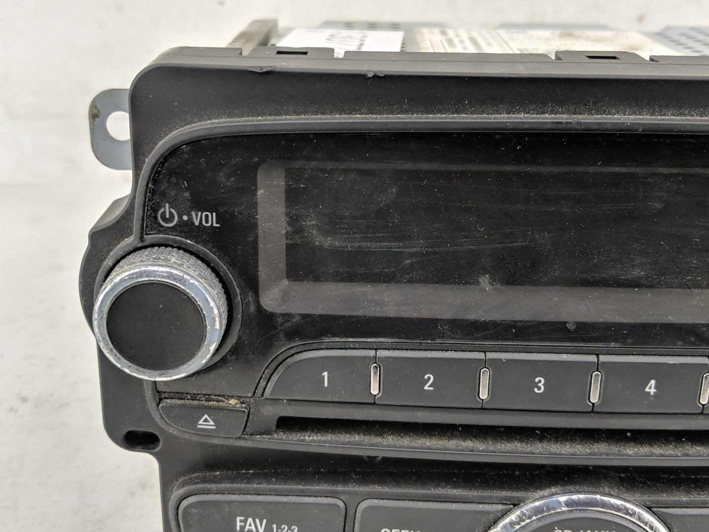 2012 Chevrolet Sonic Radio AM FM Cd Player Receiver Replacement P/N:95179057 Fits OEM Used Auto Parts - Oemusedautoparts1.co