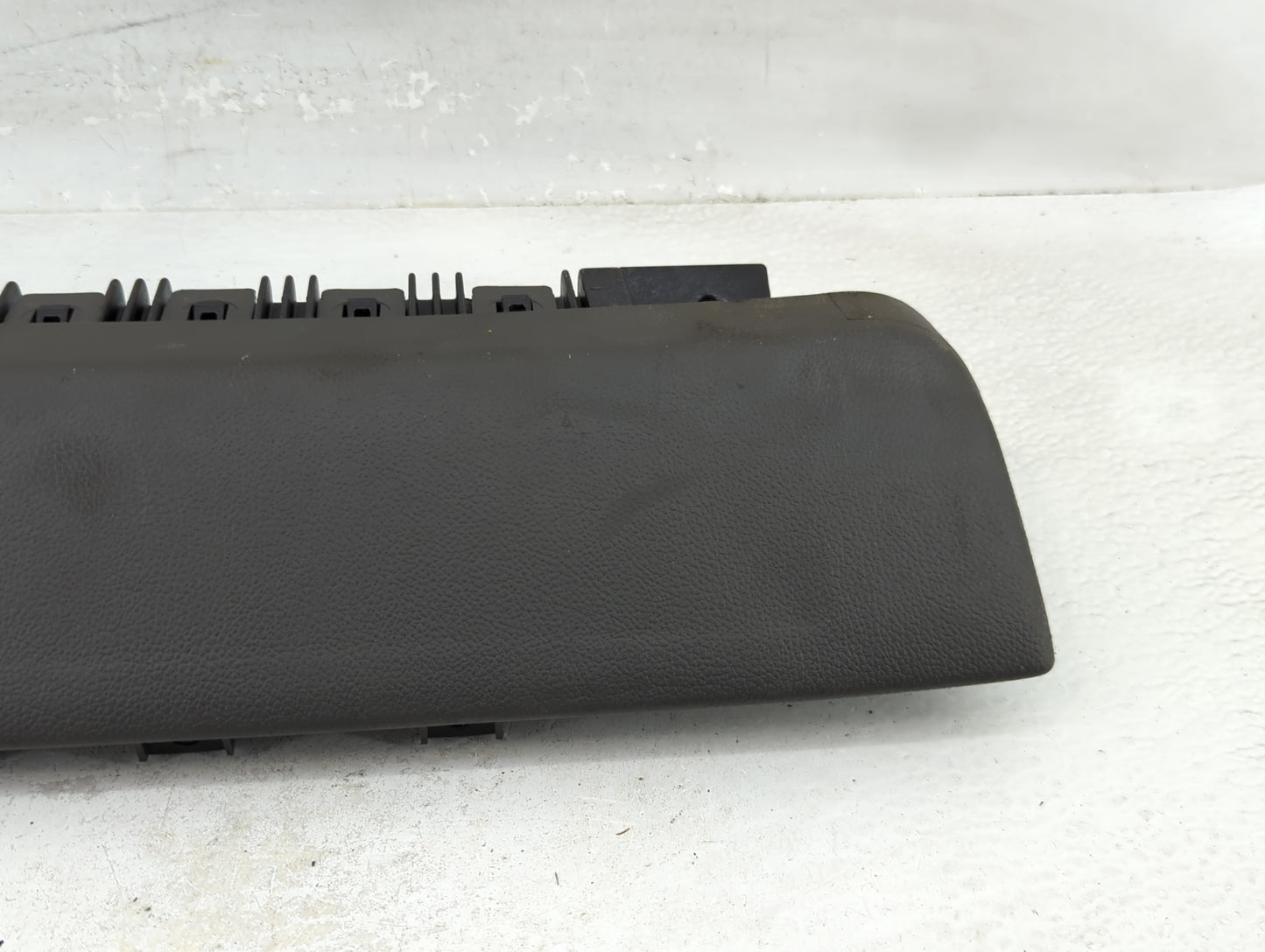 2012-2019 Chevrolet Sonic Air Bag Passenger Right Dashboard OEM P/N:95934659 Fits Fits 2012 2013 2014 2015 2016 2017 2018 20