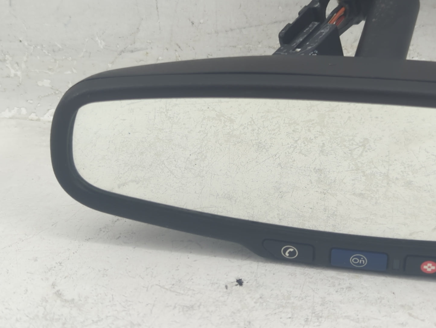 2012 Chevrolet Sonic Interior Rear View Mirror Replacement OEM P/N:A048070 Fits OEM Used Auto Parts - Oemusedautoparts1.com