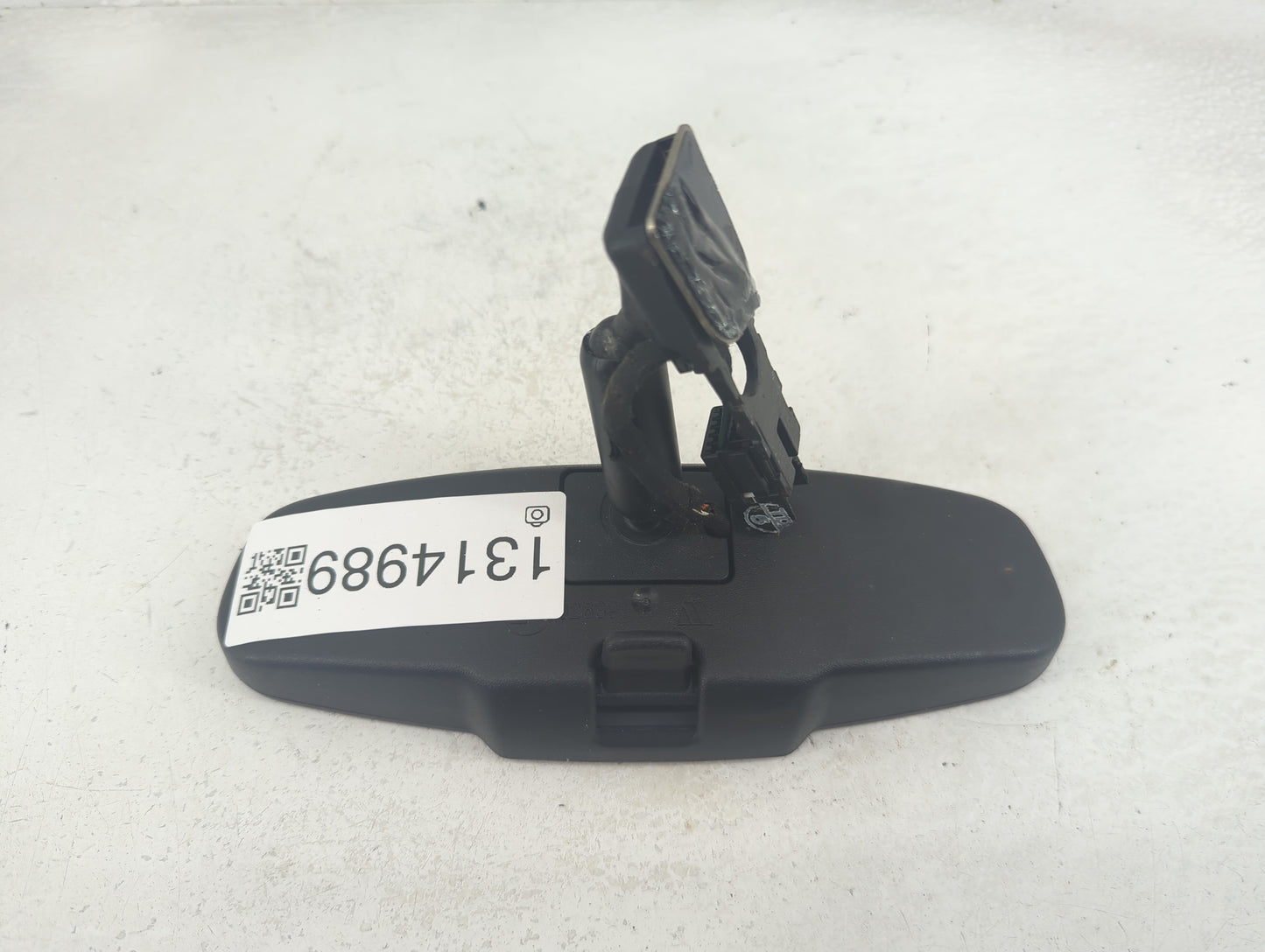 2012 Chevrolet Sonic Interior Rear View Mirror Replacement OEM P/N:A048070 Fits OEM Used Auto Parts - Oemusedautoparts1.com