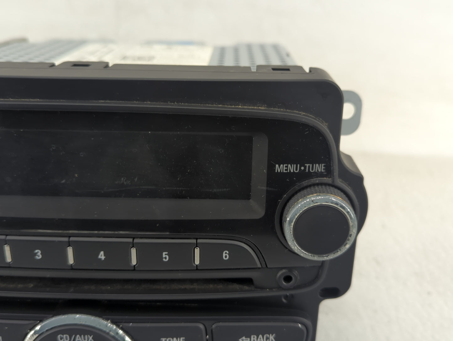 2012 Chevrolet Sonic Radio AM FM Cd Player Receiver Replacement P/N:811403062 95179051 Fits OEM Used Auto Parts - Oemusedaut