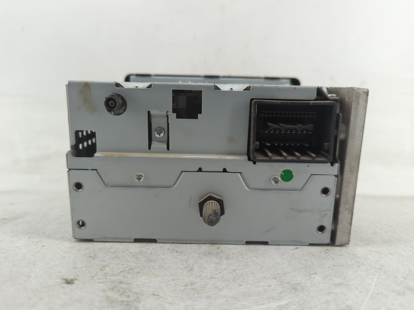 2012 Chevrolet Sonic Radio AM FM Cd Player Receiver Replacement P/N:95179050 Fits OEM Used Auto Parts - Oemusedautoparts1.co