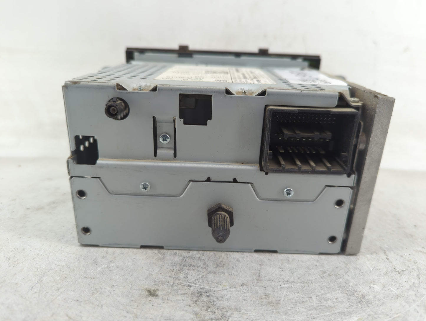 2012 Chevrolet Sonic Radio AM FM Cd Player Receiver Replacement P/N:811403062 95179018 Fits OEM Used Auto Parts - Oemusedaut