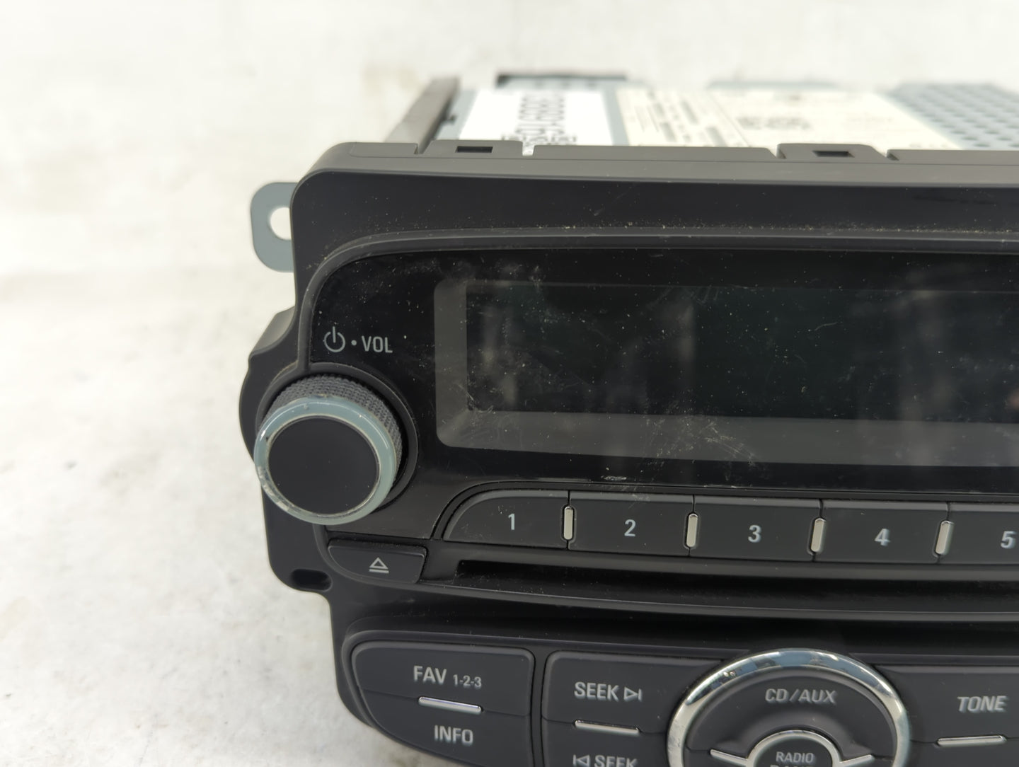 2012 Chevrolet Sonic Radio AM FM Cd Player Receiver Replacement P/N:95179057 Fits OEM Used Auto Parts - Oemusedautoparts1.co