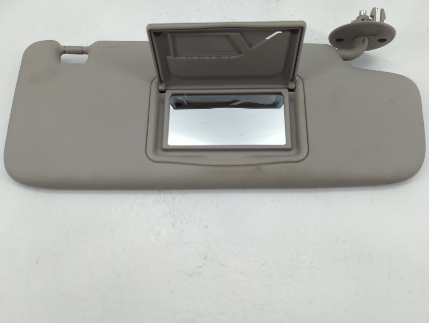 2012-2019 Chevrolet Sonic Sun Visor Shade Replacement Passenger Right Mirror Fits Fits 2012 2013 2014 2015 2016 2017 2018 20