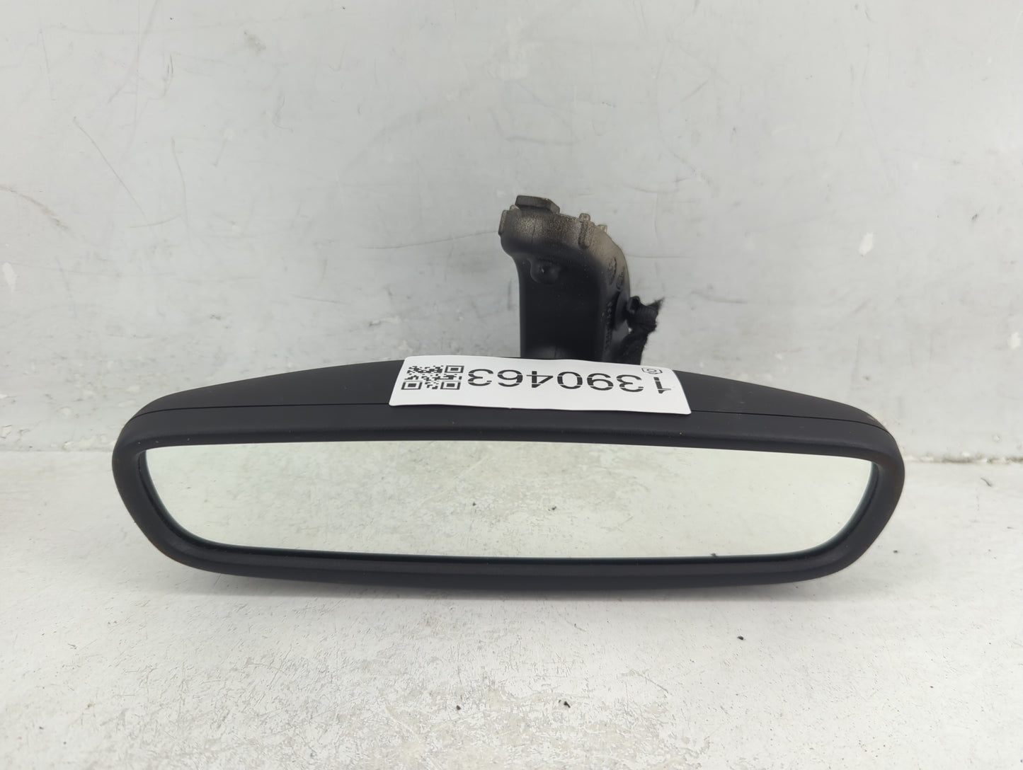 2012-2014 Chevrolet Sonic Interior Rear View Mirror Replacement OEM P/N:A048070 Fits OEM Used Auto Parts - Oemusedautoparts1