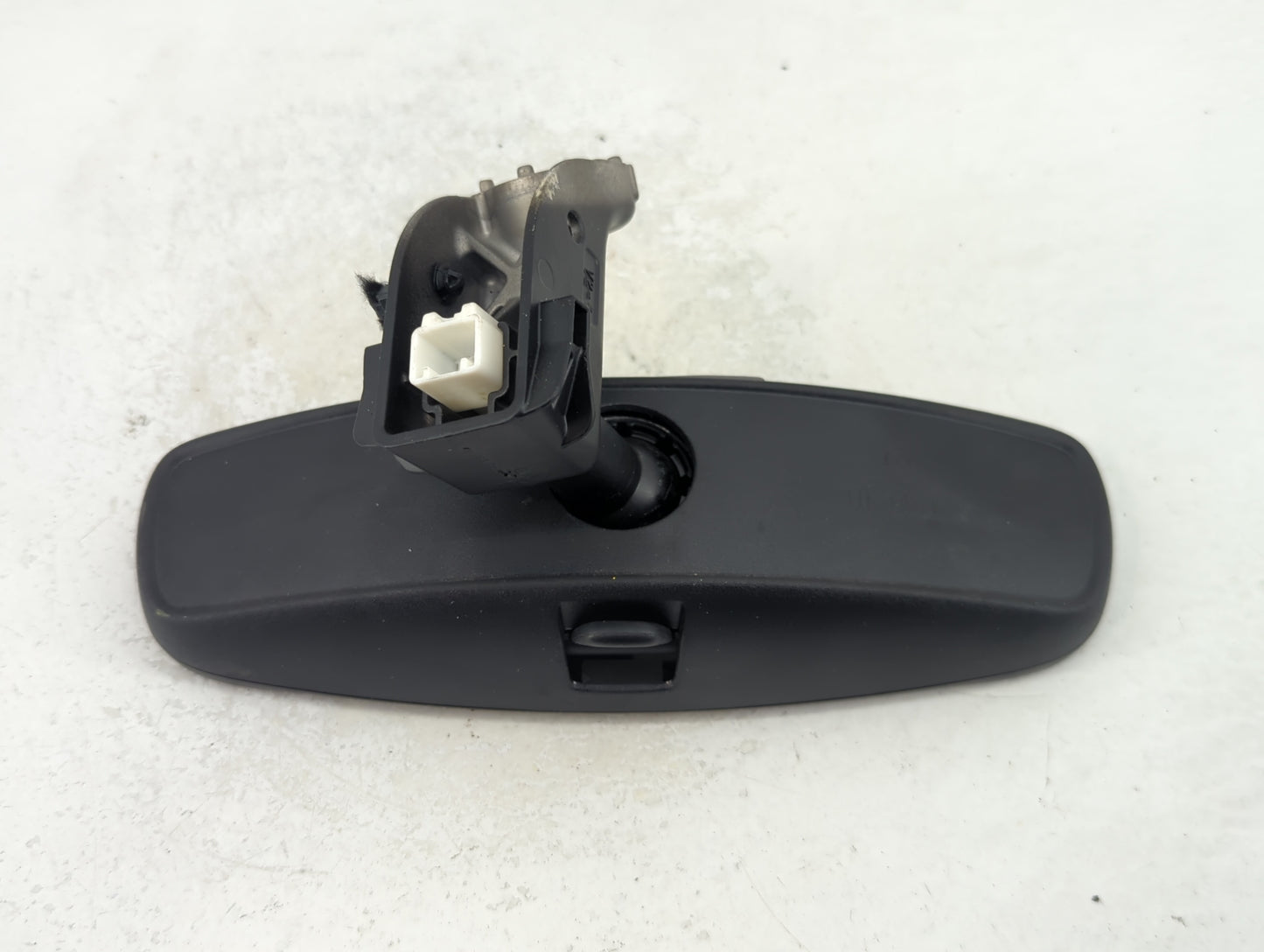 2012-2014 Chevrolet Sonic Interior Rear View Mirror Replacement OEM P/N:A048070 Fits OEM Used Auto Parts - Oemusedautoparts1