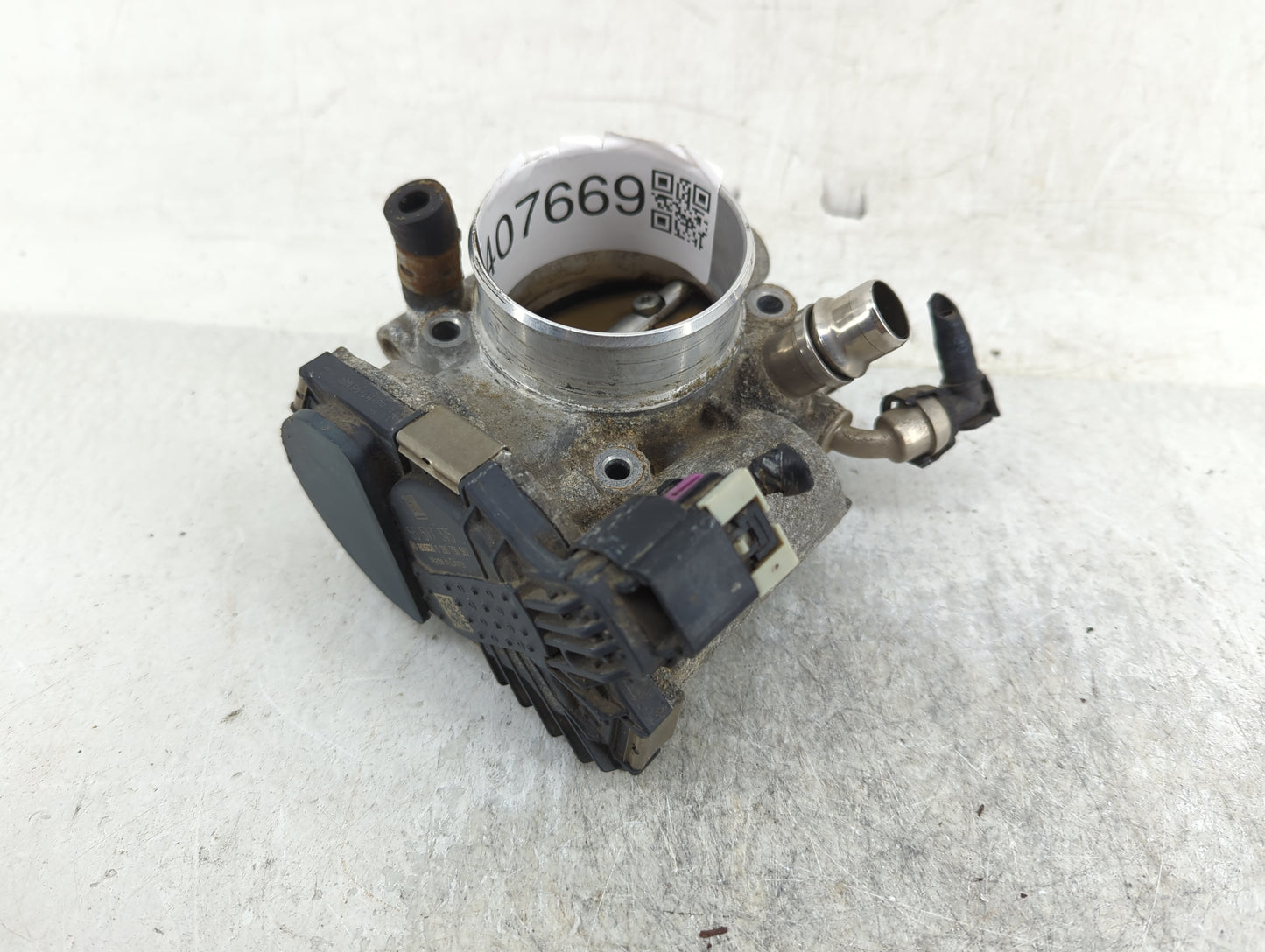 2012-2018 Chevrolet Sonic Throttle Body Fits Fits 2009 2010 2011 2012 2013 2014 2015 2016 2017 2018 OEM Used Auto Parts - Oe