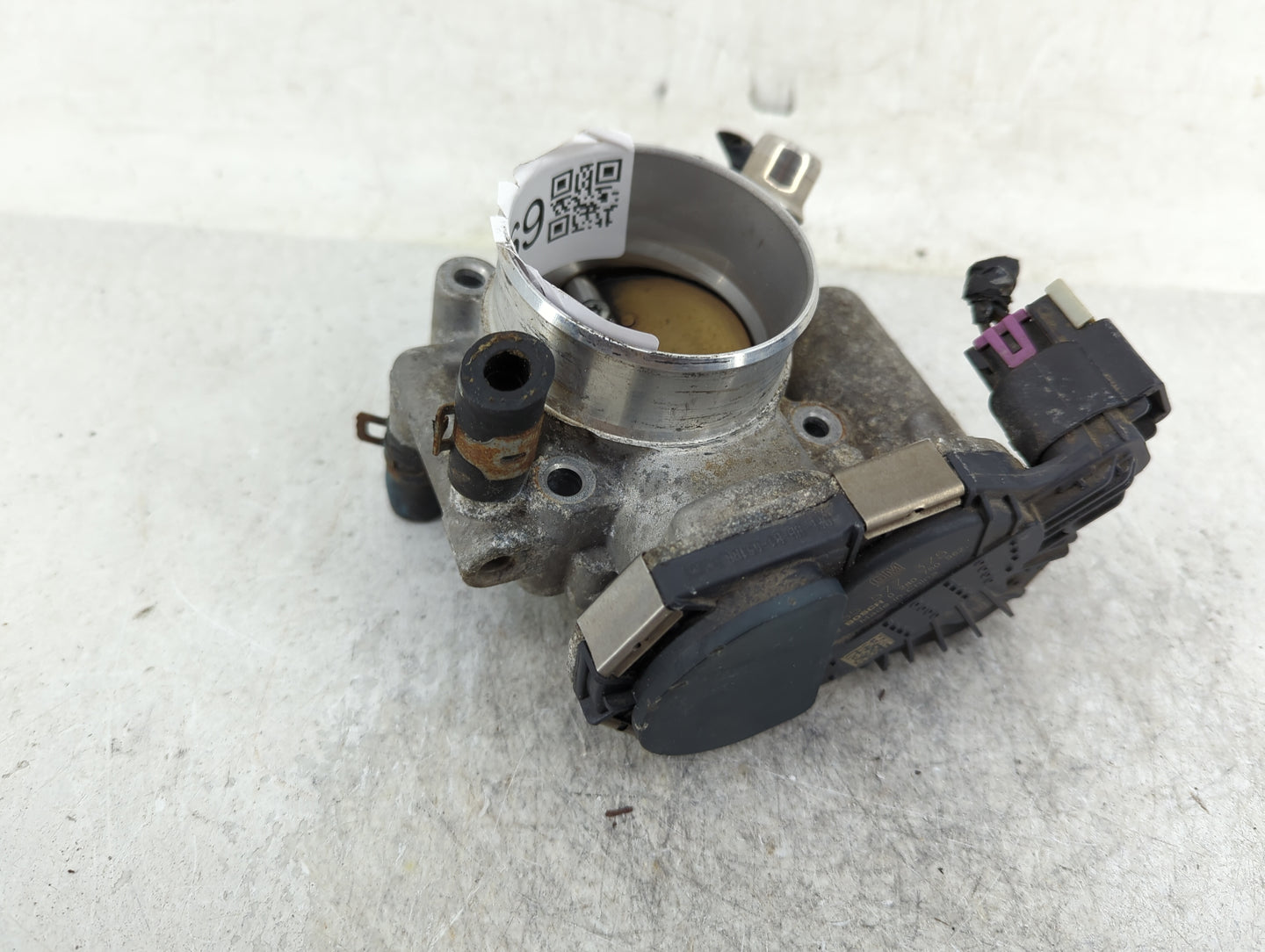 2012-2018 Chevrolet Sonic Throttle Body Fits Fits 2009 2010 2011 2012 2013 2014 2015 2016 2017 2018 OEM Used Auto Parts - Oe