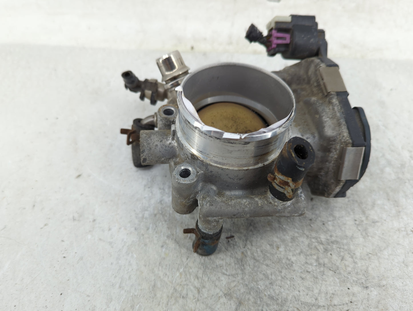 2012-2018 Chevrolet Sonic Throttle Body Fits Fits 2009 2010 2011 2012 2013 2014 2015 2016 2017 2018 OEM Used Auto Parts - Oe