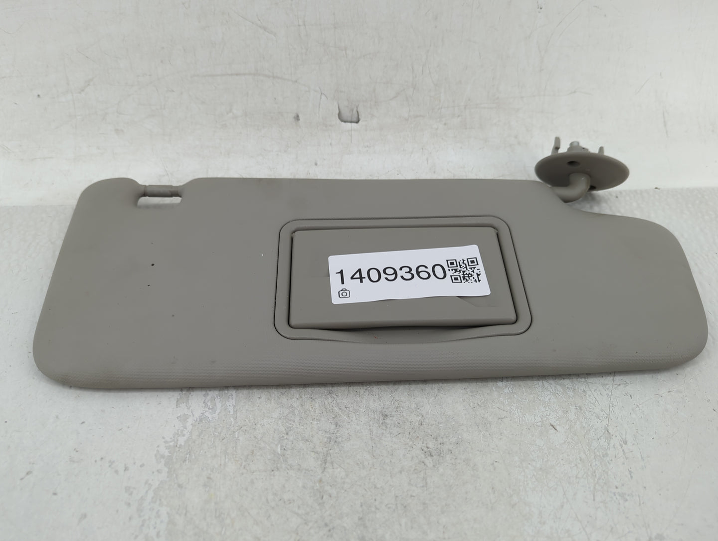2012-2019 Chevrolet Sonic Sun Visor Shade Replacement Passenger Right Mirror Fits Fits 2012 2013 2014 2015 2016 2017 2018 20