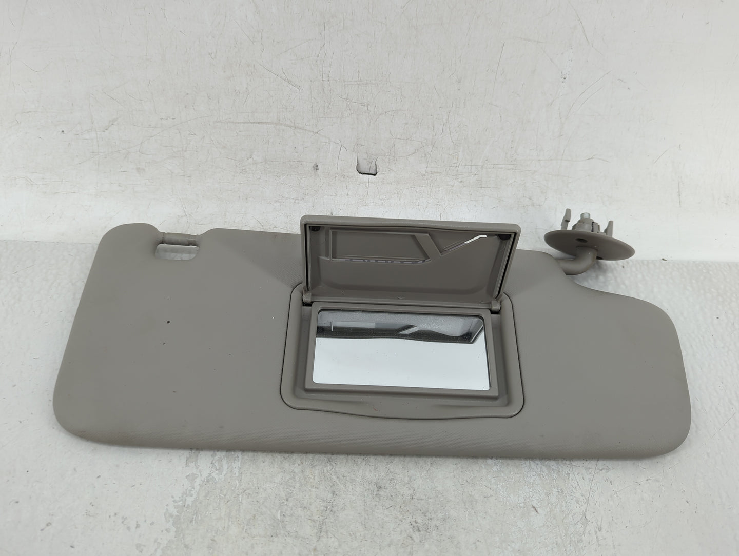 2012-2019 Chevrolet Sonic Sun Visor Shade Replacement Passenger Right Mirror Fits Fits 2012 2013 2014 2015 2016 2017 2018 20