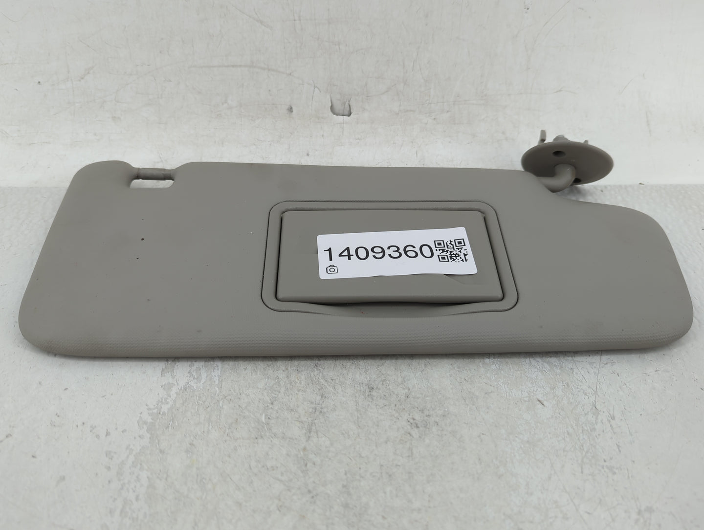 2012-2019 Chevrolet Sonic Sun Visor Shade Replacement Passenger Right Mirror Fits Fits 2012 2013 2014 2015 2016 2017 2018 20