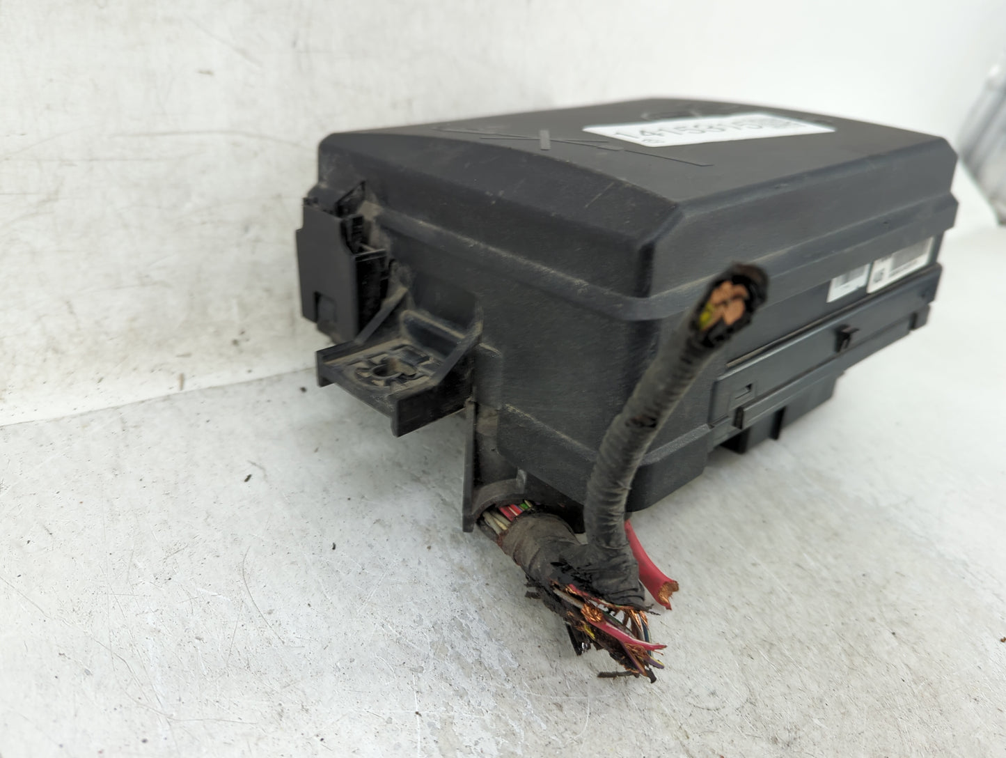 2012-2013 Chevrolet Sonic Fusebox Fuse Box Panel Relay Module Fits Fits 2012 2013 OEM Used Auto Parts - Oemusedautoparts1.co