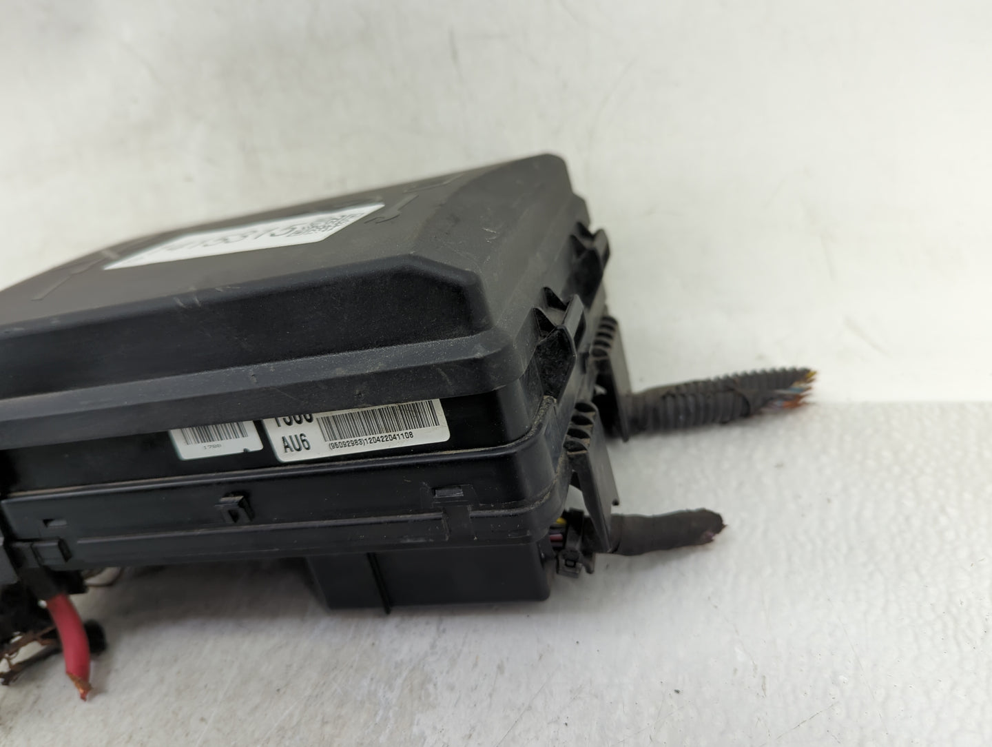 2012-2013 Chevrolet Sonic Fusebox Fuse Box Panel Relay Module Fits Fits 2012 2013 OEM Used Auto Parts - Oemusedautoparts1.co